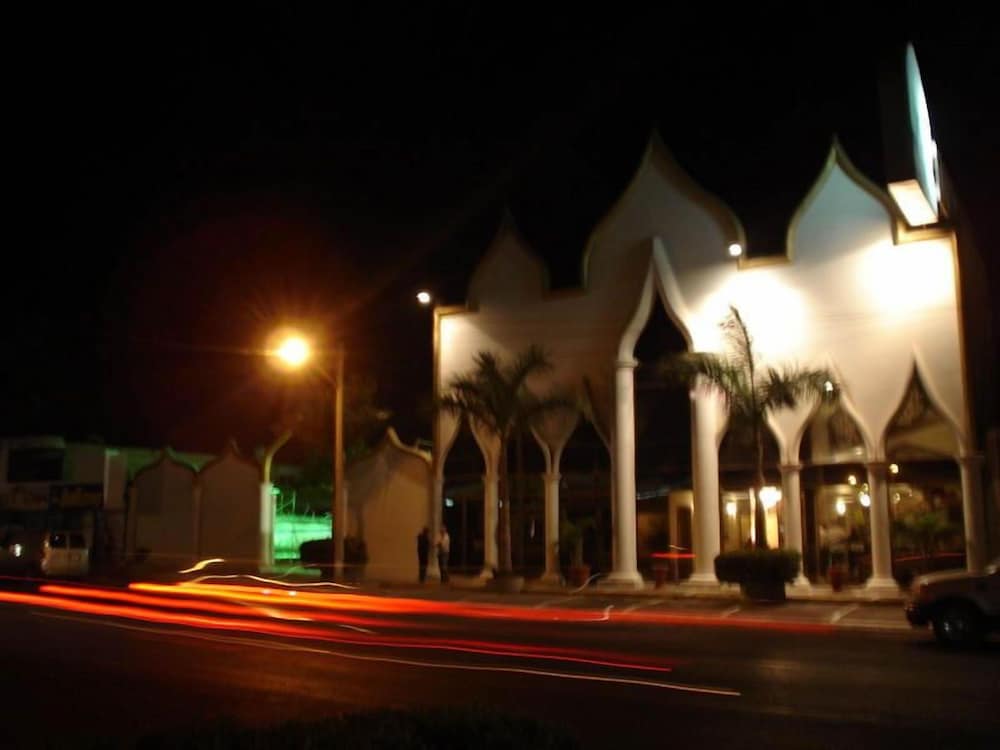 Hotel Tajmahal 1
