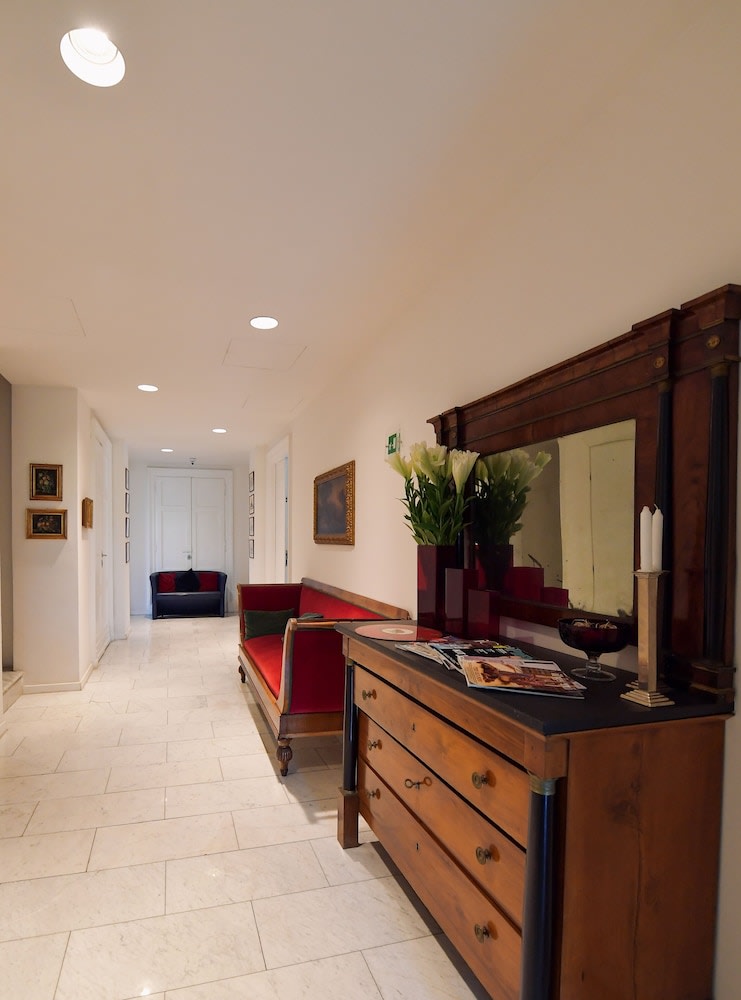 Suites Farnese Design 2