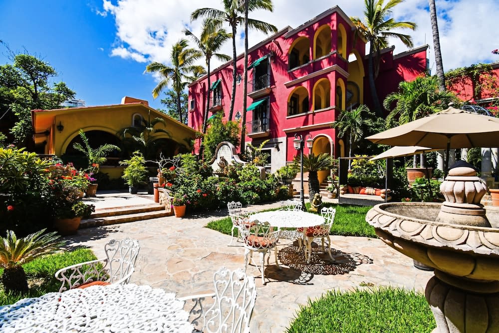 Collection O Casa Bella Hotel Boutique, Cabo San Lucas 1