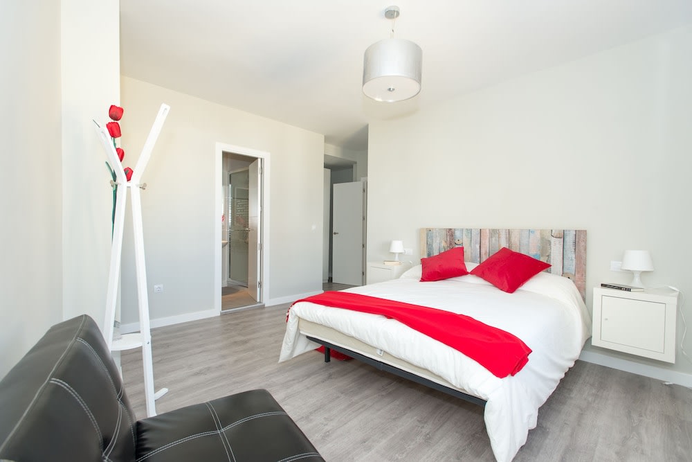 The Zentral Suites & Apartments 4