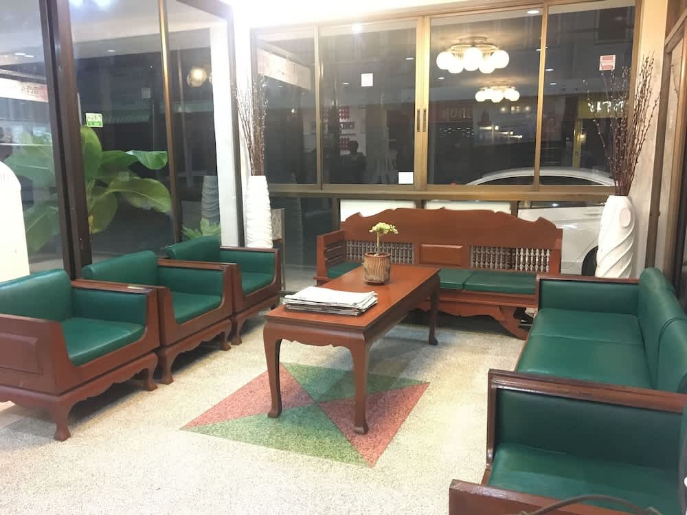 Chiang Rai Hotel 2