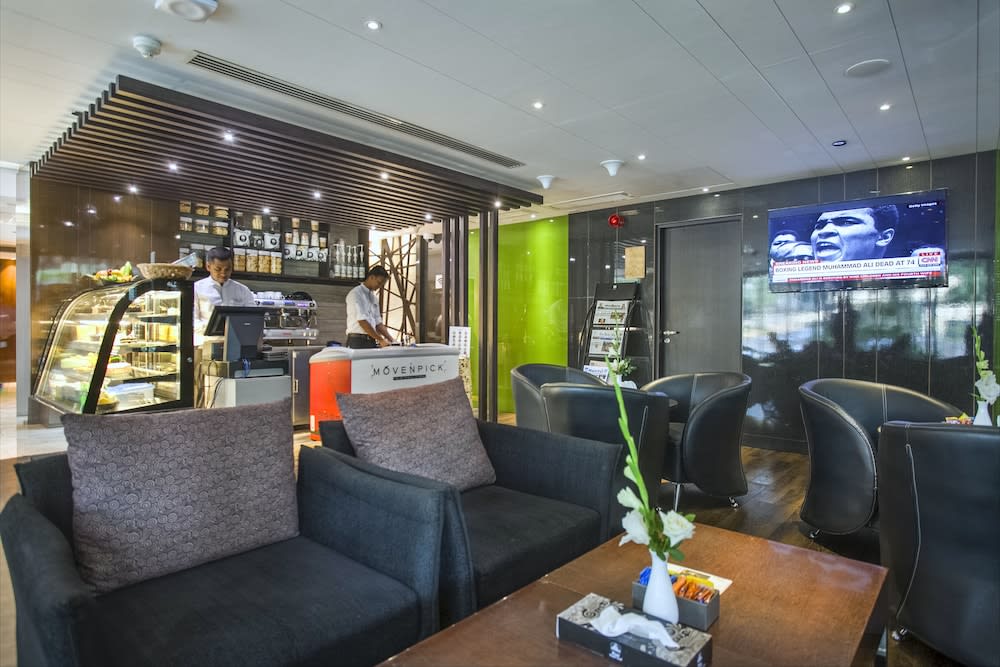 Best Western Plus Maple Leaf 2