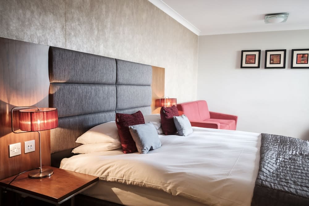 The Fox & Goose Hotel 4