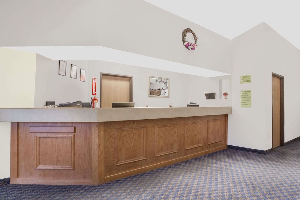 Super 8 by Wyndham Cobleskill NY 2