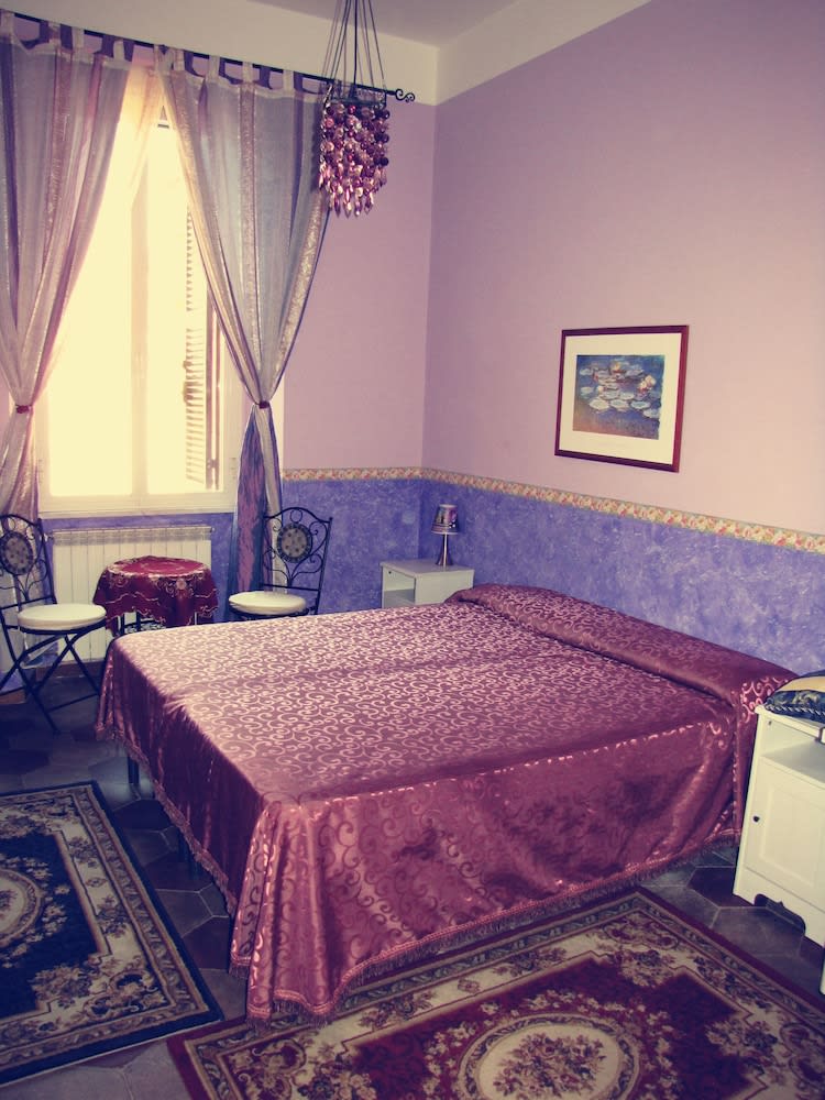 Holiday Sunny Roma B&B 4