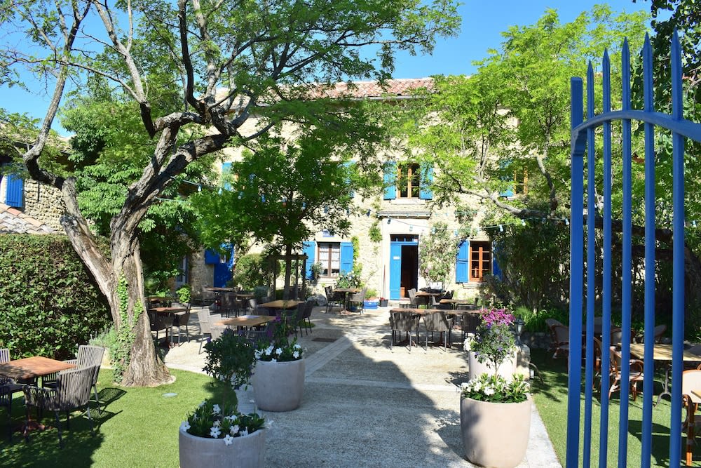 La Bastide Bleue 1