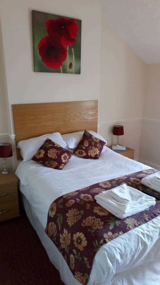 Ferns Farm Hotel & Palms Leisure Club, Bridlington Best deals
