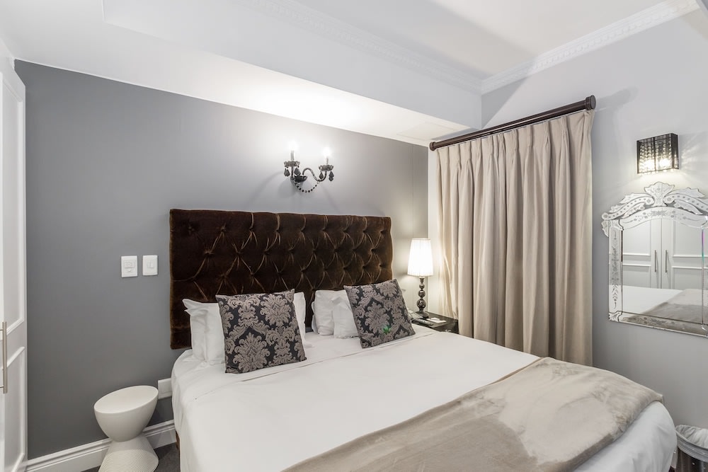 Romney Park Luxury Apartments by The Stay Collection 3