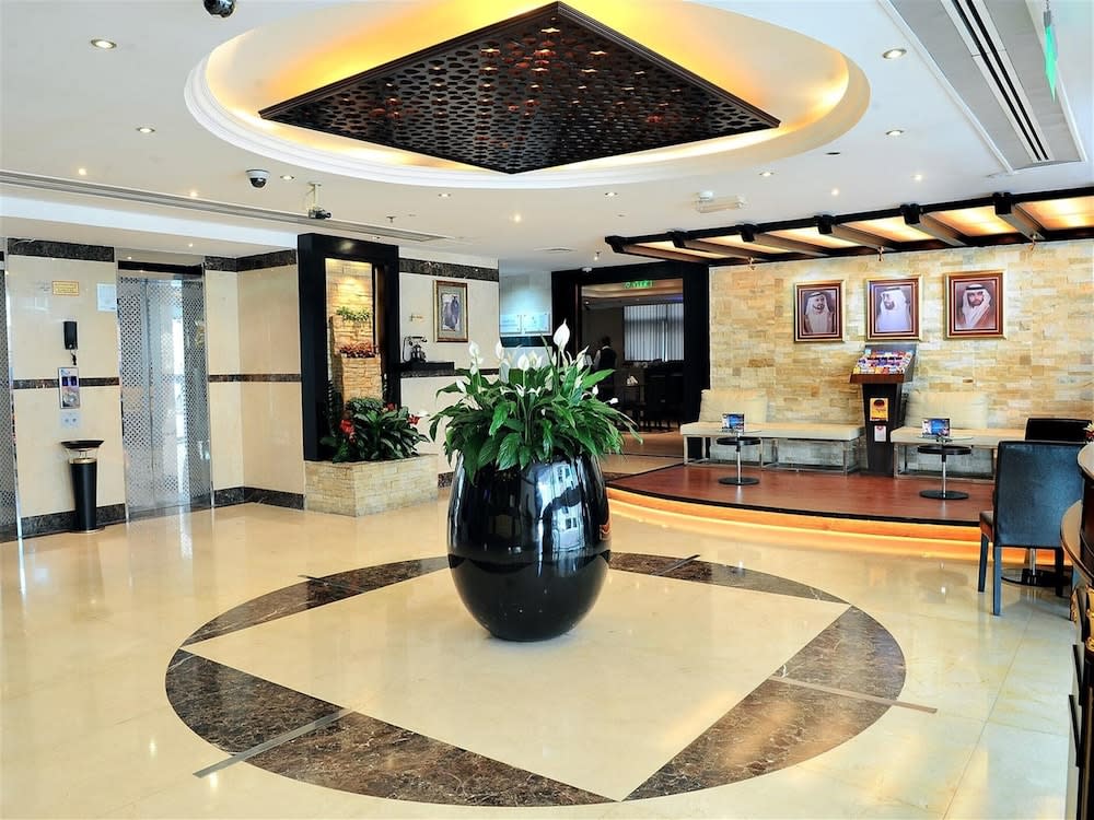 Signature Inn Hotel Deira 3