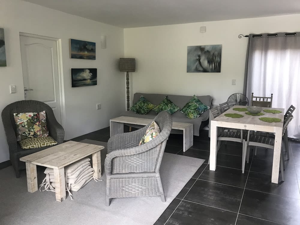 Moonriver Self Catering 2