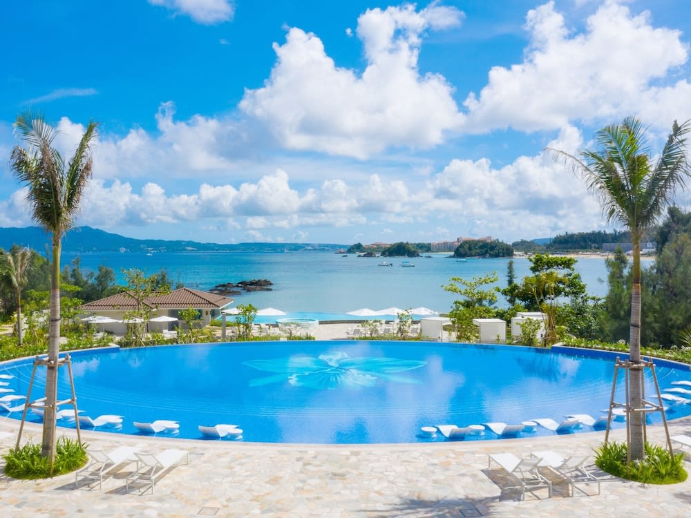Halekulani Okinawa 1