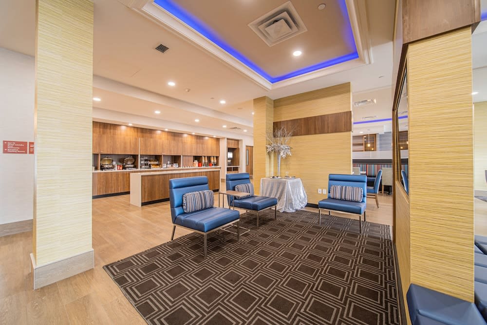 TownePlace Suites by Marriott Brantford and Conference Centre 2
