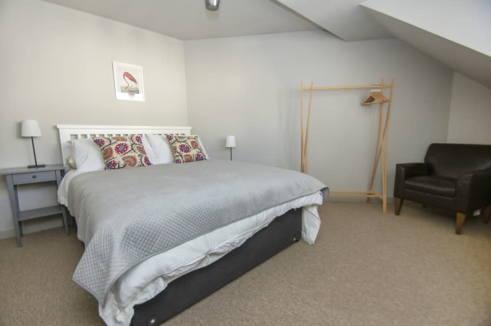 Arundel Mews - Parking - by Brighton Holiday Lets 2