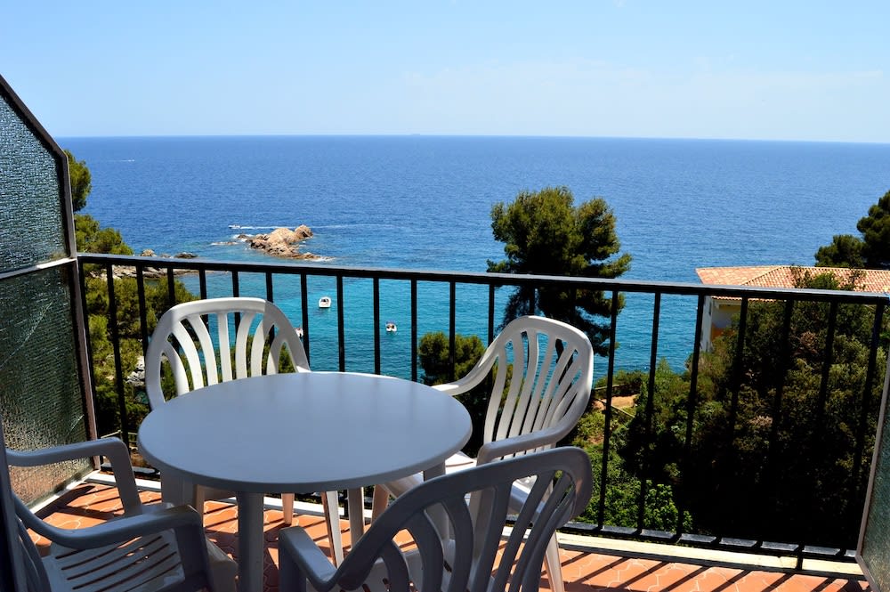 STUDIOS FACE À LA MER - Cala Llevado 1
