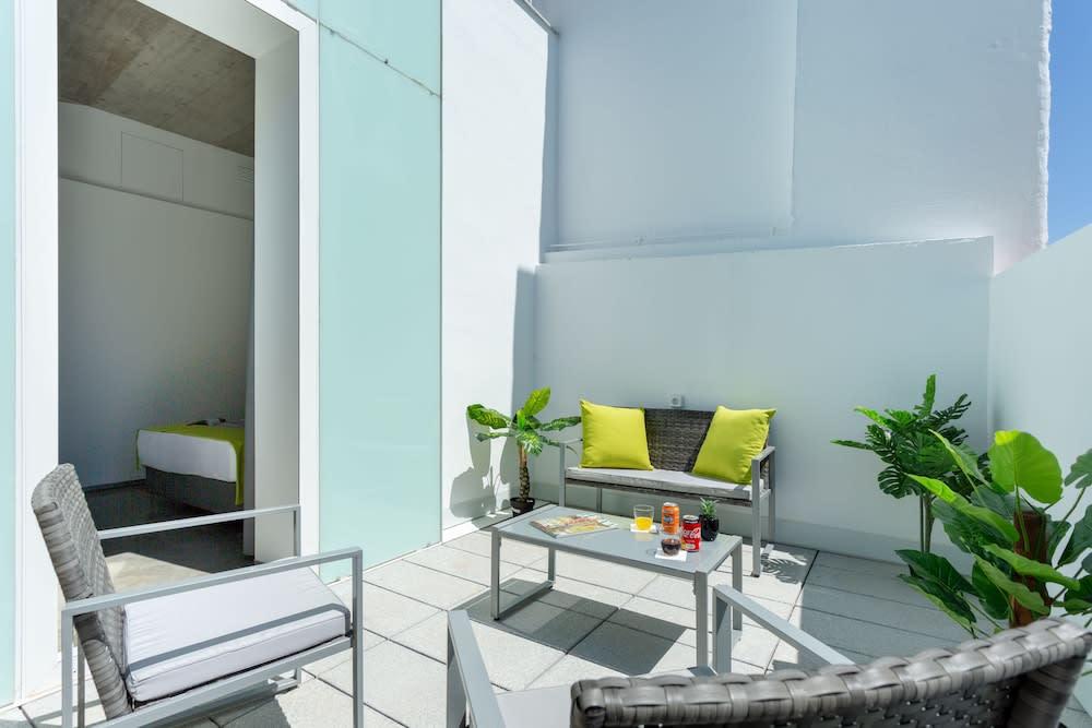 La Puerta de Palacio - Adults Only 4