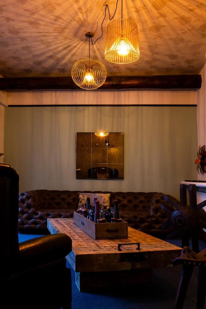 Elan Hotel 2
