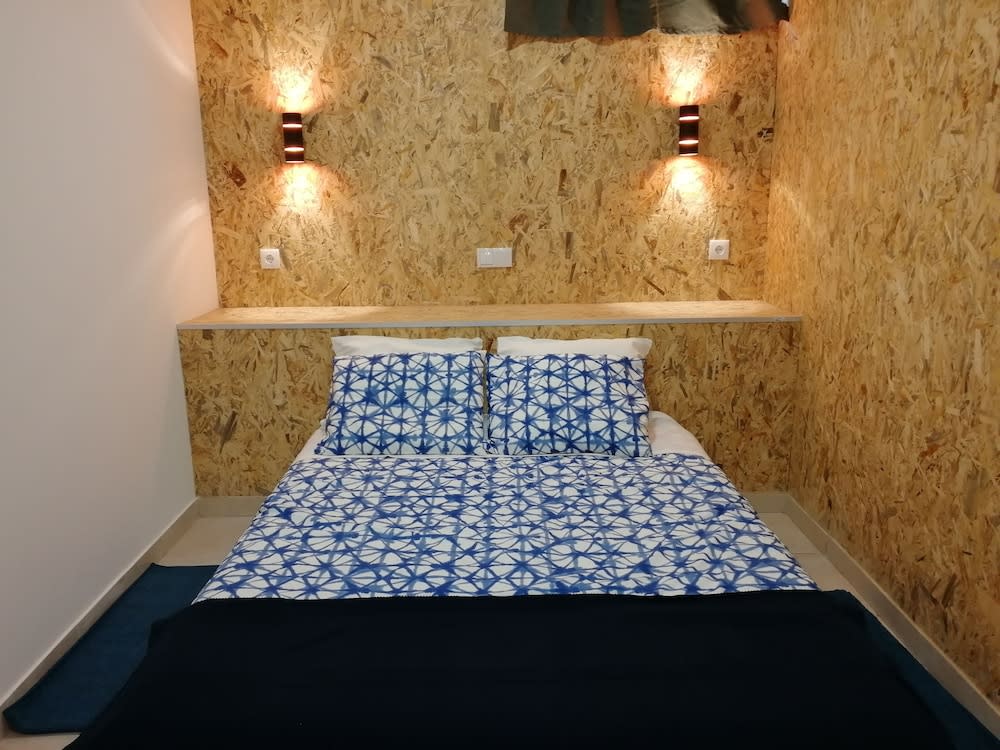 Ocean's 7 - Lagos Guest House 4