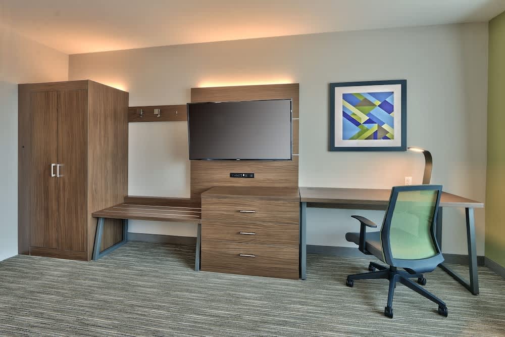 Holiday Inn Express & Suites ALBUQUERQUE EAST by IHG 2