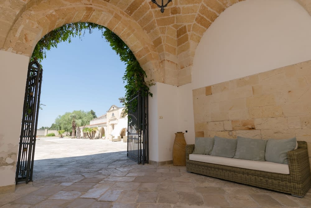 Masseria Mazzetta Salento Corte del Falconiere B&B 2