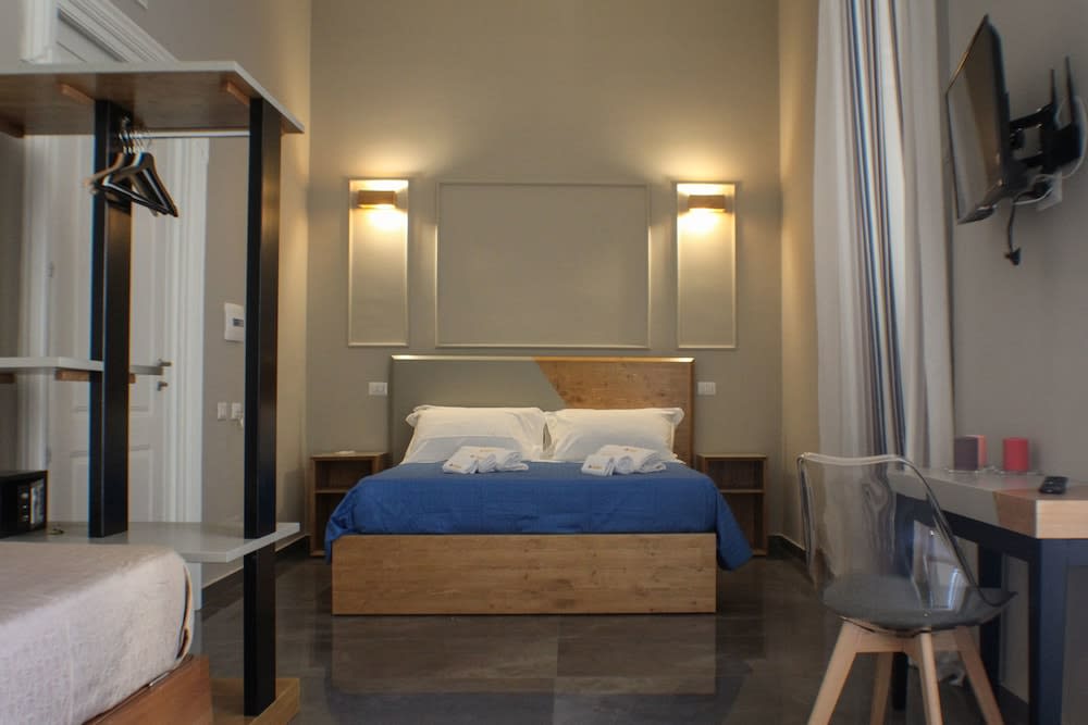 Be Italian Flat Piazza Bovio 22 1