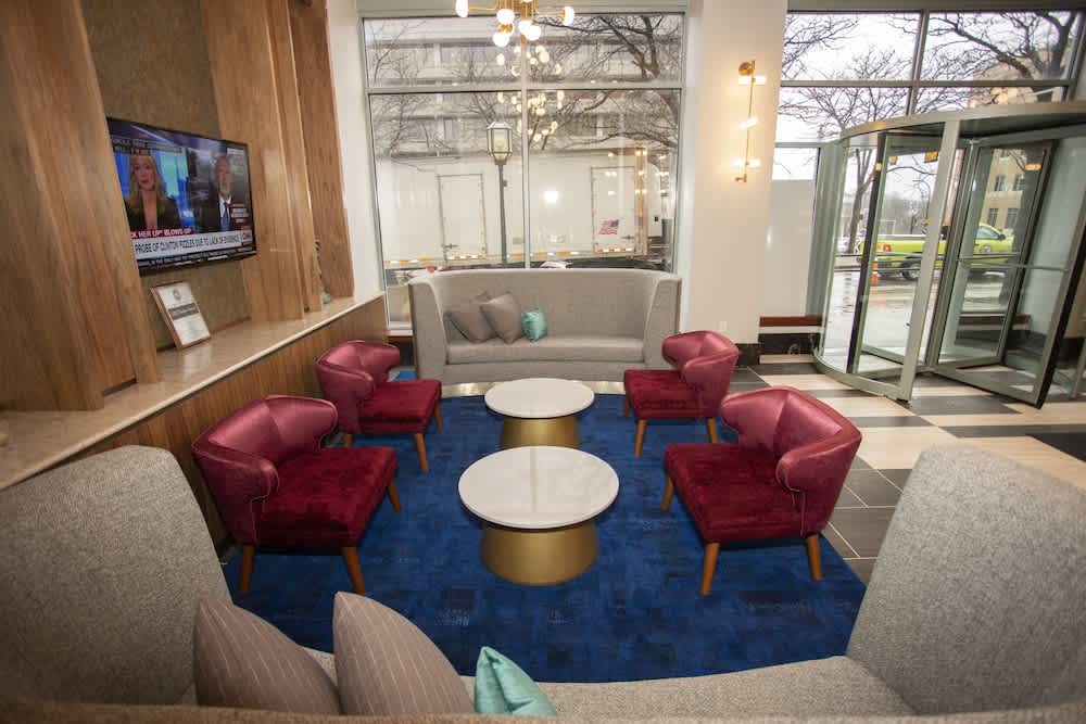 BLU-Tique, Akron, a Tribute Portfolio Hotel 5