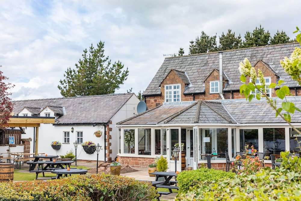 Pollards Inn 1