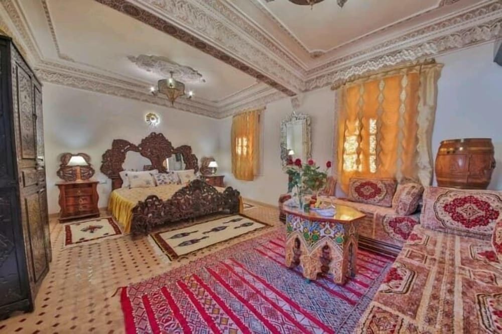 PALAIS LARAICHI Riad la porte bleue suites 1