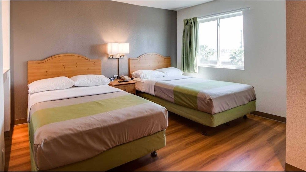 Motel 6-Brownsville, TX 3