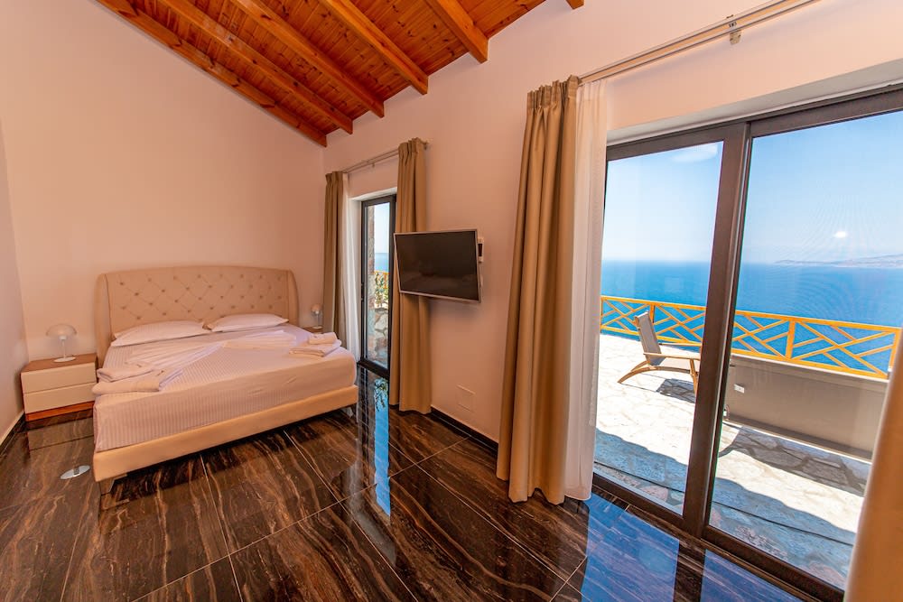 Santa Oliva Suites 2