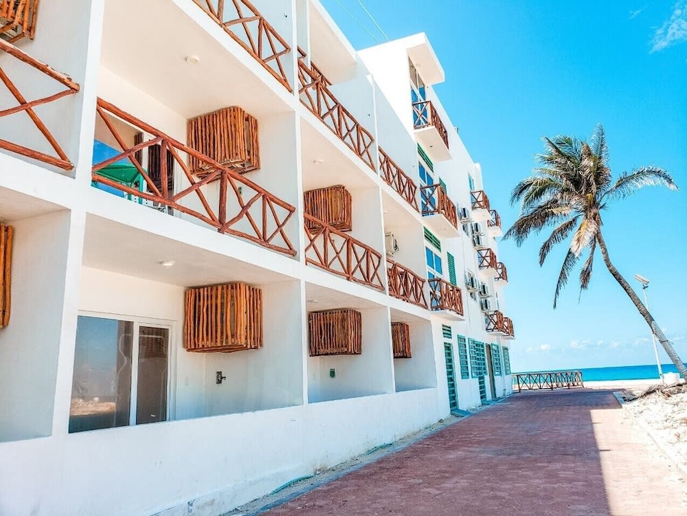 Ocean Drive Hotel - Isla Mujeres 1