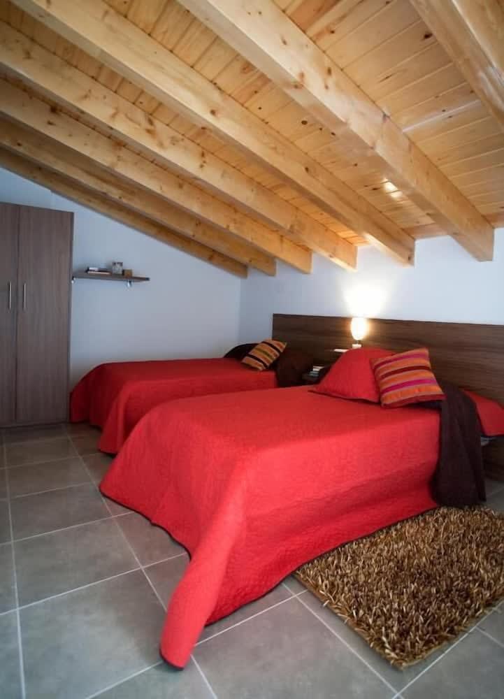 SG Marina 54 Apartments 3