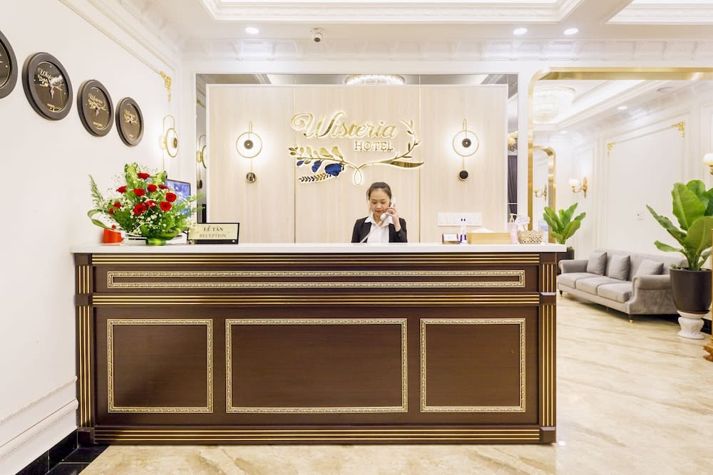 Wisteria Hotel Dalat 2