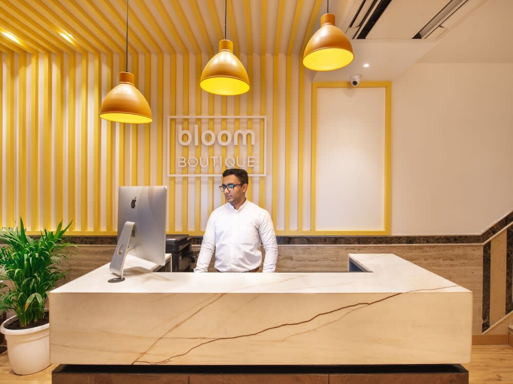 Bloom Boutique l GK-1 3