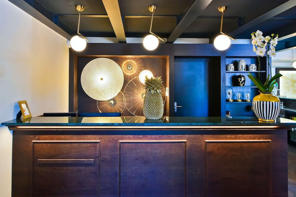 Hôtel La Villa Port d'Antibes & Spa 4