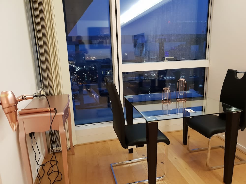 Rush Nite Nite The Cube 08 2