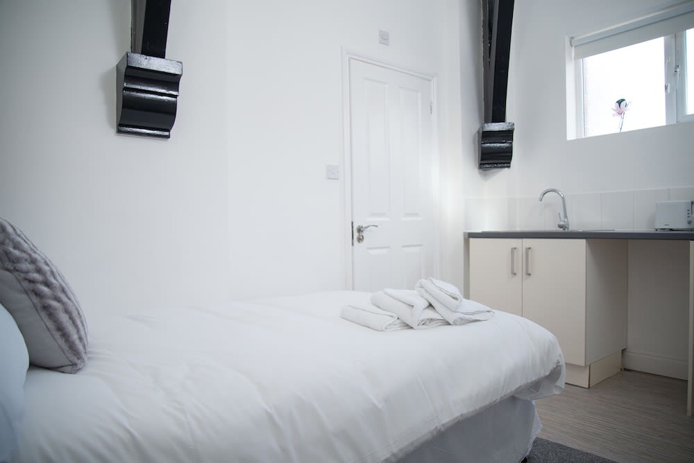 TLK Apartments & Hotel - Beckenham 2