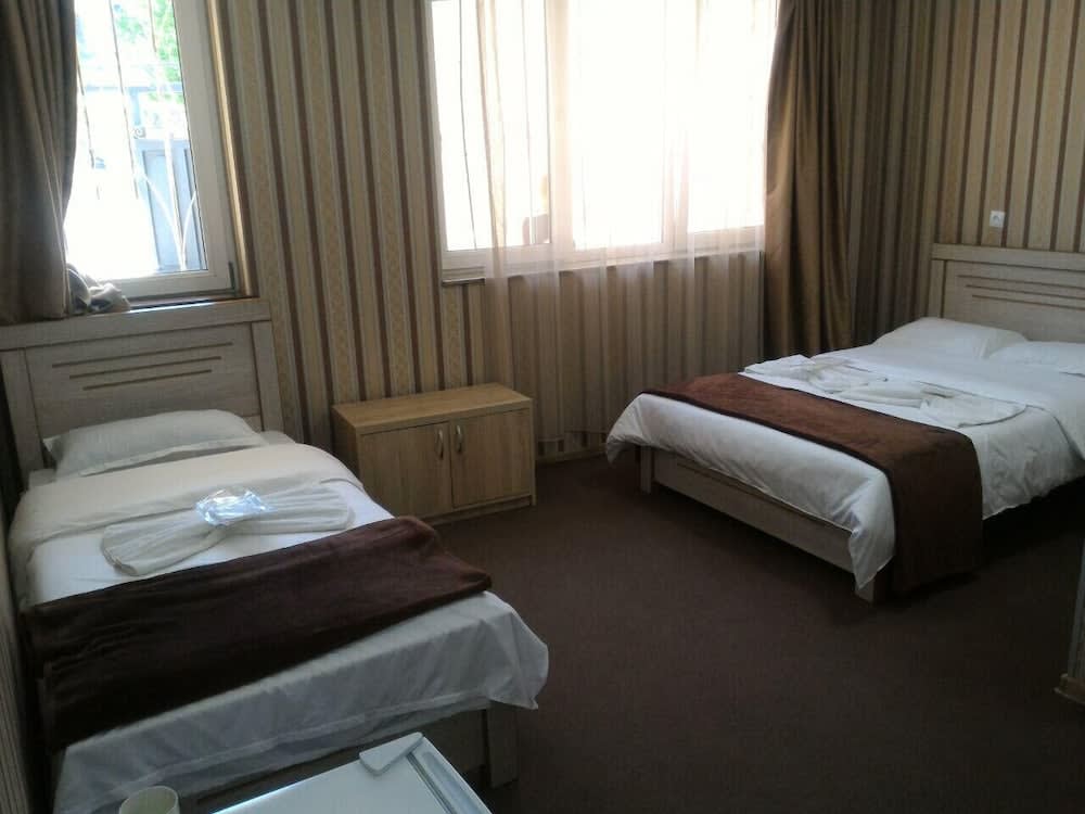 7 Star Hotel 2