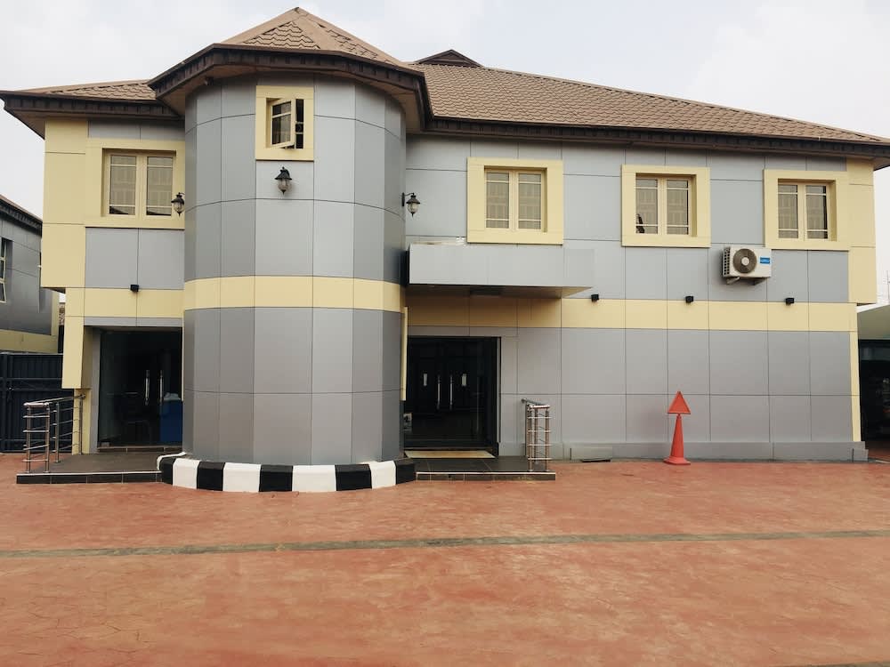 IBD International Hotel Ilaro 1