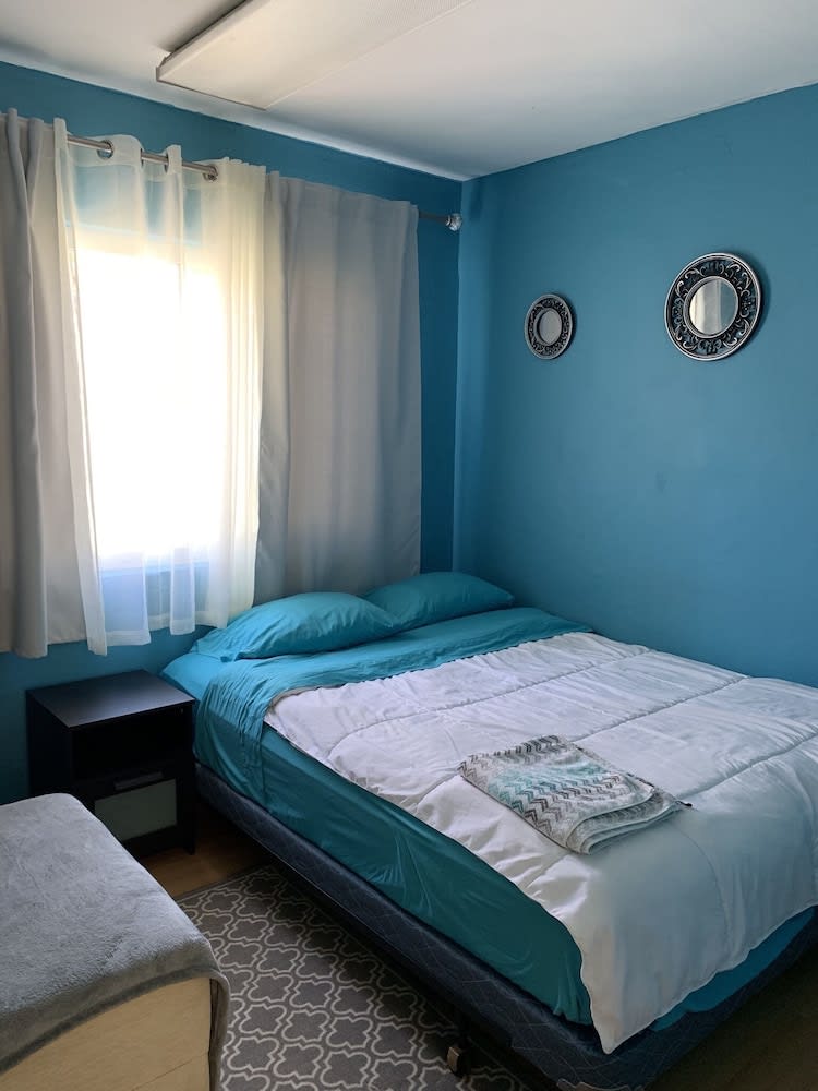 LAX guest house 2