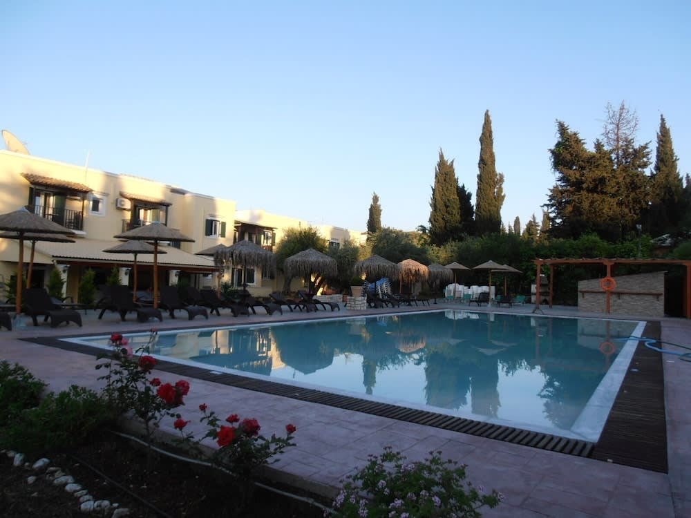 Frosini Gardens 1