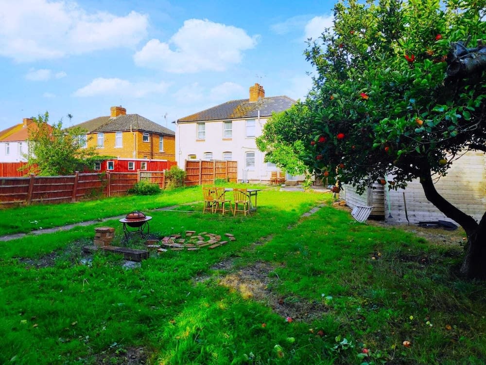 Worcester Town Centre Home & Garden 1