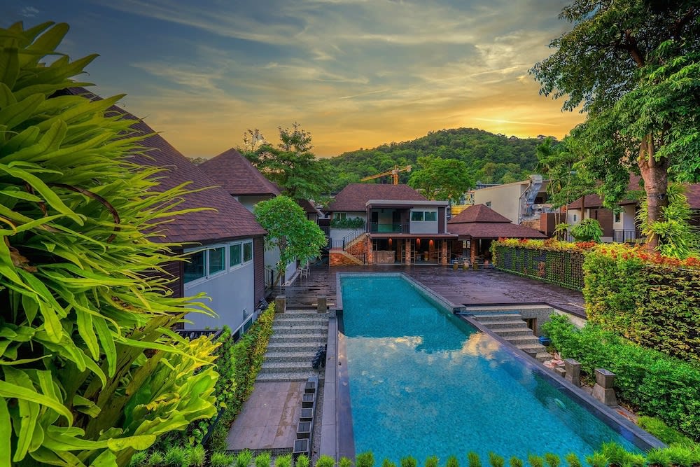 The Cliff Elegance Resort 1