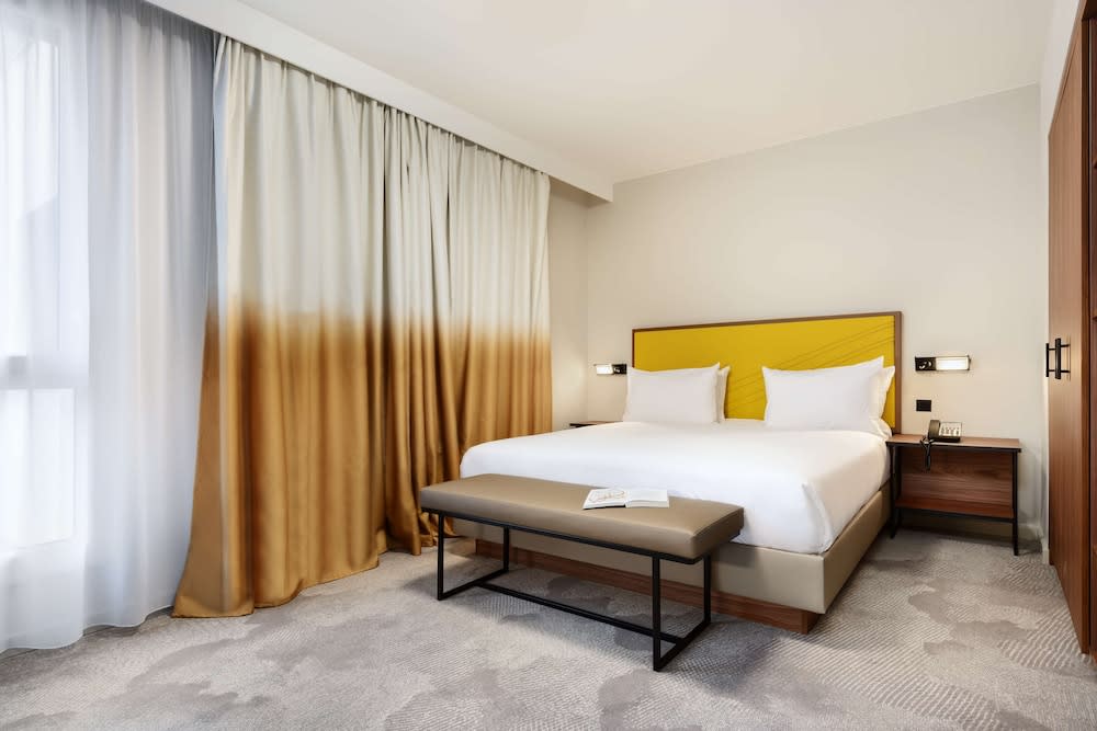 Hyatt Place Paris Charles de Gaulle Airport 1