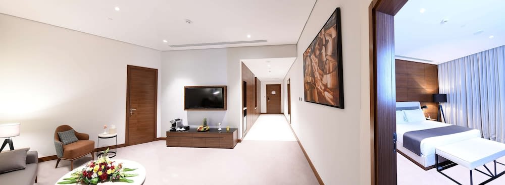 Golden Tulip Riyadh, Riyadh | Best deals | lastminute.com