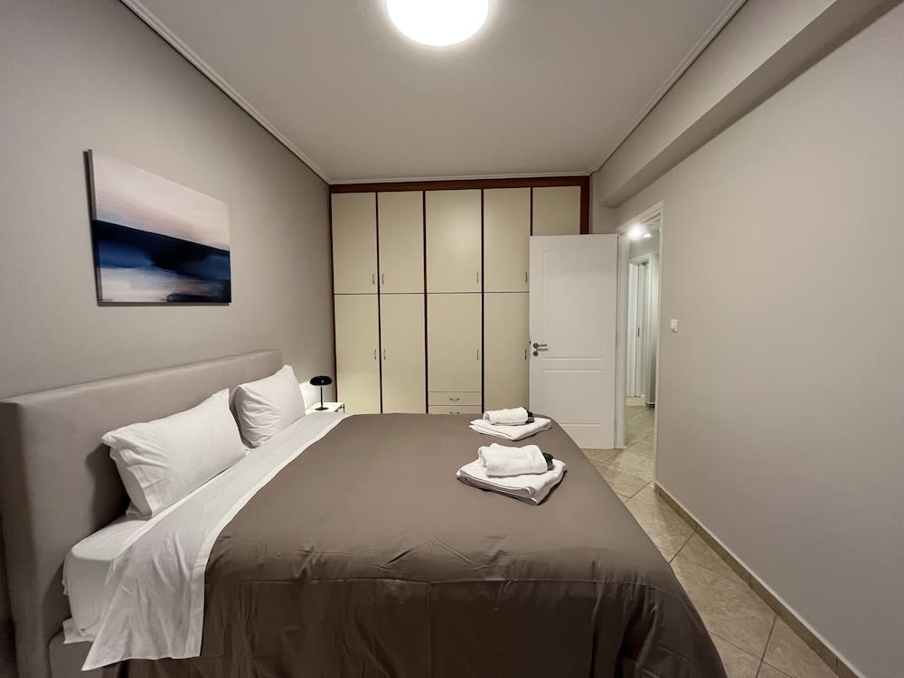 Hector Apartment Airport 4