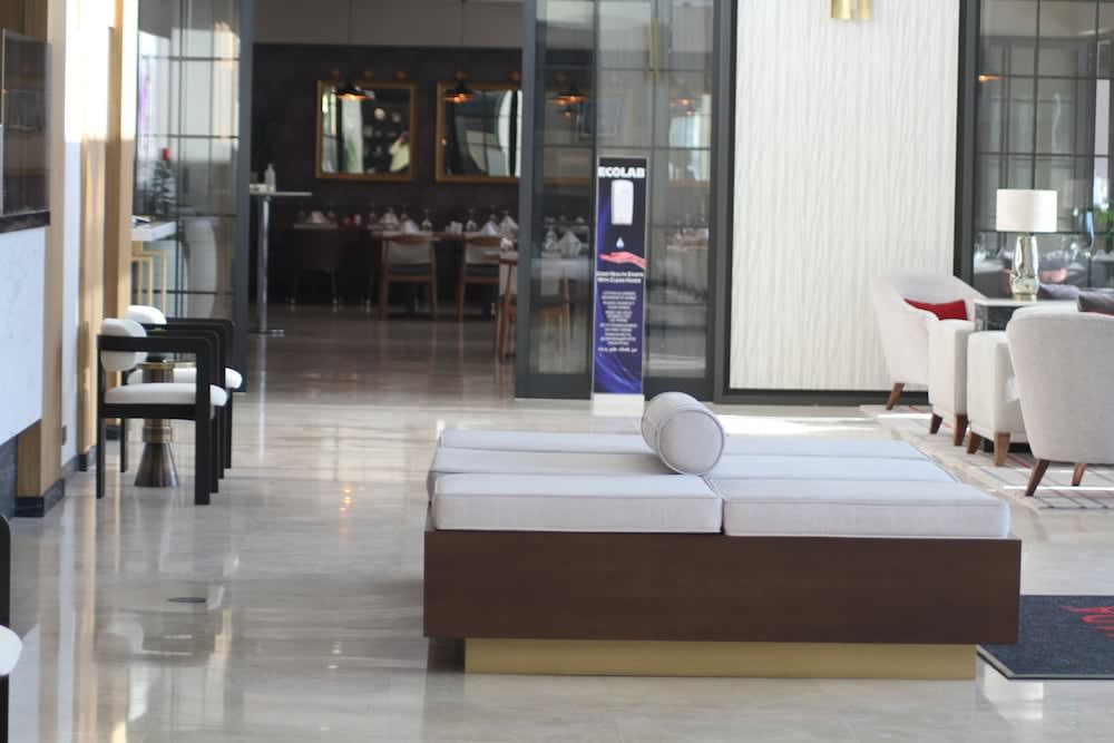 Ramada by Wyndham Izmir Aliaga 2