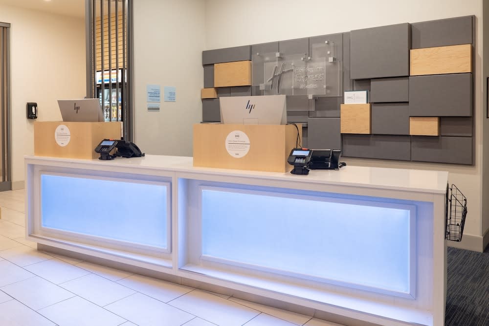 Holiday Inn Express & Suites FIRESTONE - LONGMONT by IHG 2