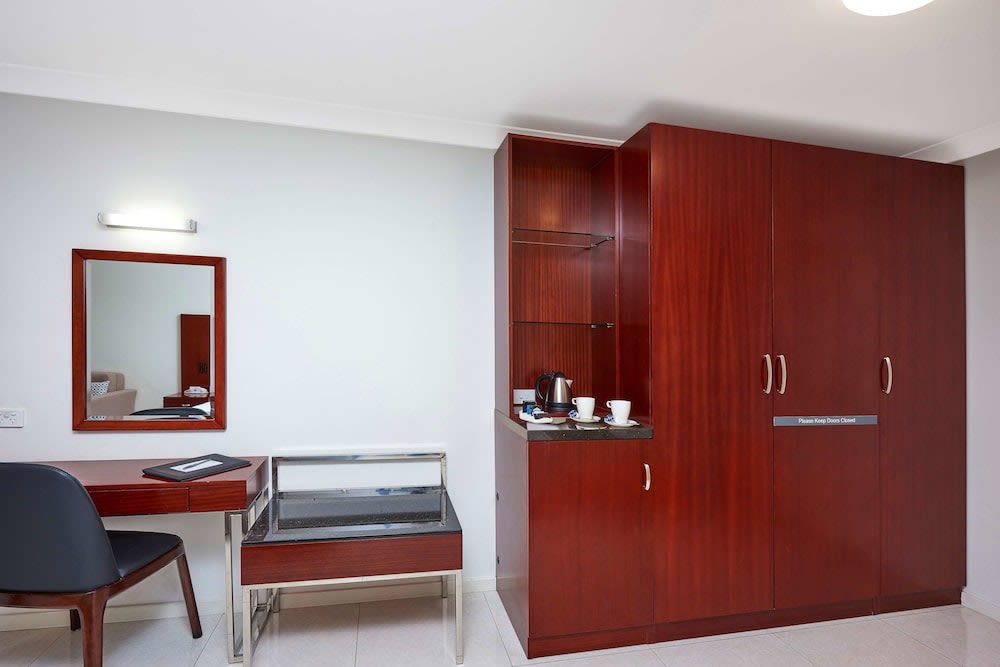 Best Western Casula Motor Inn 4