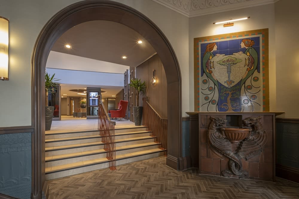 Clayton Hotel Bristol City 3