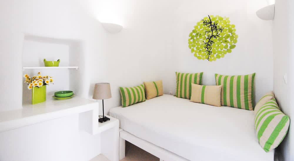 White Grape Suites 1